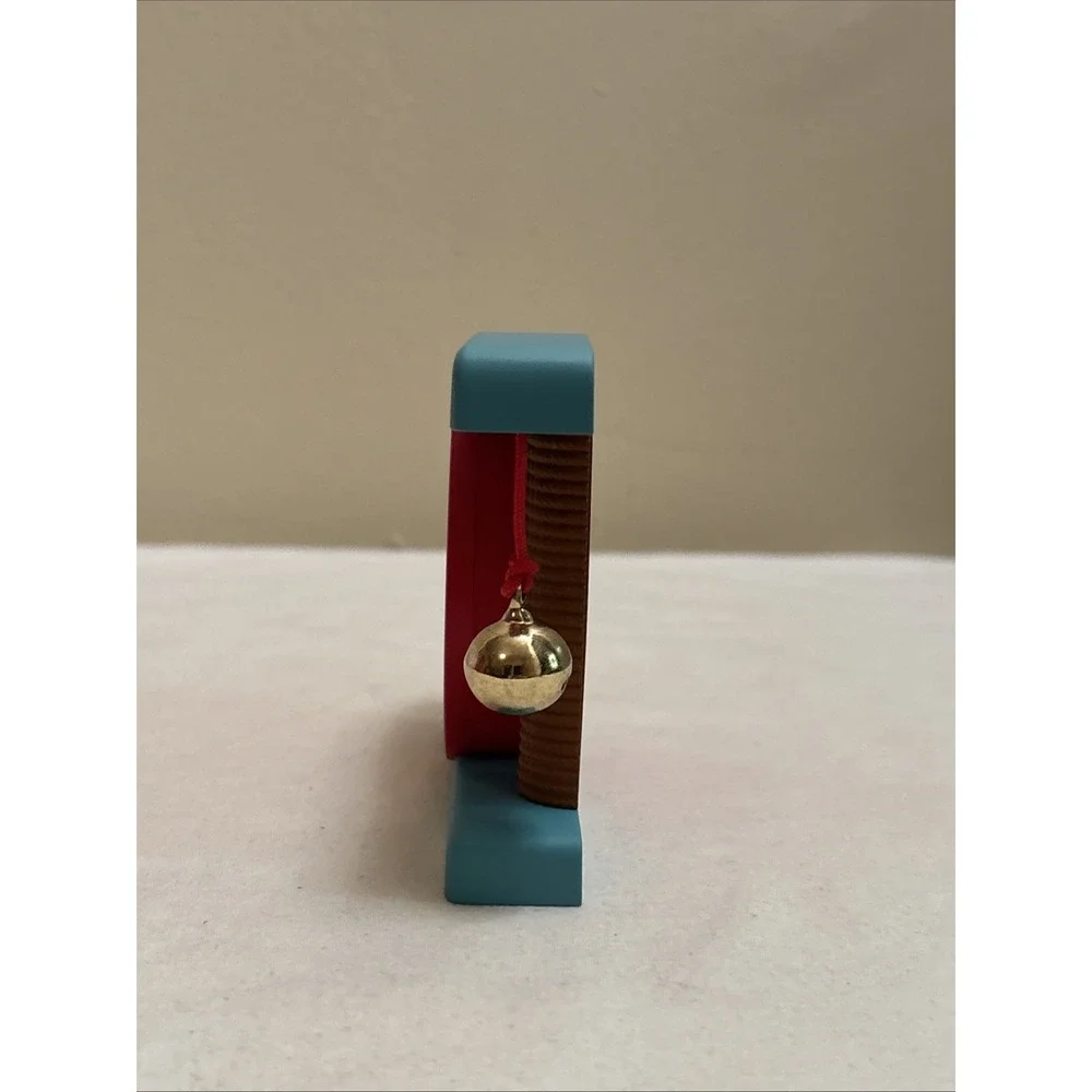 2023 Hallmark Keepsake Purr-fect Photo Holder Christmas Ornament Cat Red Teal